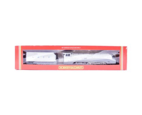 Model Railway - a vintage Hornby OO gauge model railway trainset locomotive engine, R.312 LNER 4-6-2 Loco 'Silver Link'. Hous