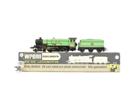 Model Railway - an original Wrenn made OO gauge model railway trainset locomotive engine No.&nbsp;2221 Castle Class 4-6-0 502