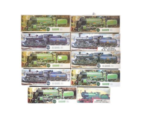 Model Kits - a collection of x10 vintage Airfix OO gauge plastic model kits of locomotive interest comprising; British Railwa