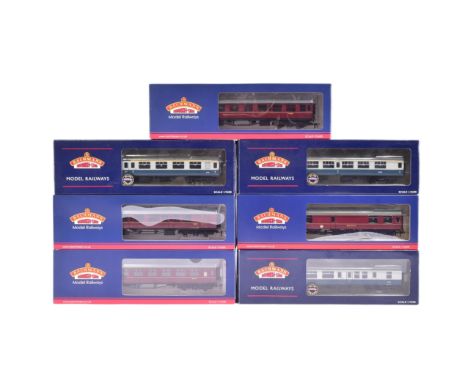 Model Railway - a collection of x7 boxed Bachmann made Branch Line OO gauge model railway rolling stock coaches / carriages c
