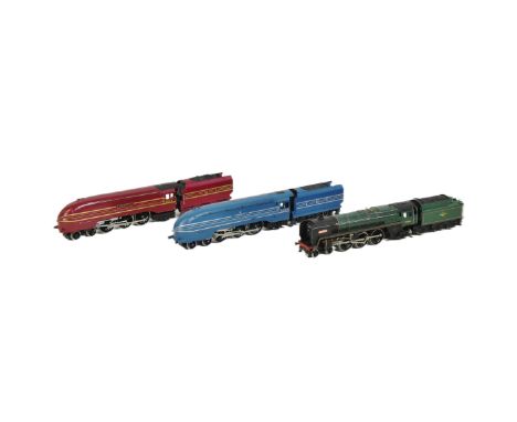 Model Railway - a collection of x3 Hornby OO gauge model railway trainset locomotive engines comprising LMS Coronation, Briti