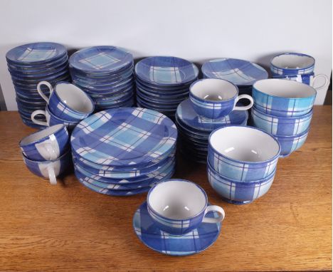 ANTA SCOTLAND, A MODERN EXTENSIVE TEA/DINNER SERVICE (QTY)