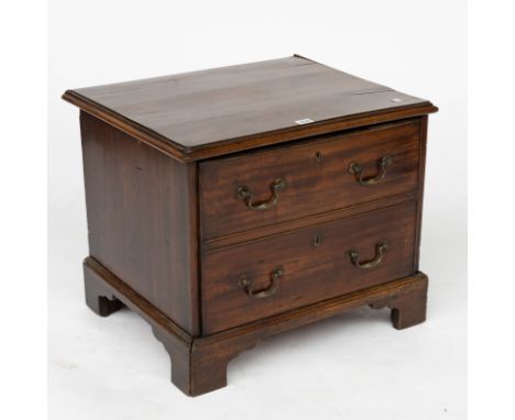 A GEORGE III MAHOGANY DECEPTION CELLARETTEFormed as a box commode, 60cm wide; 50cm deep; 50cm highCondition: good useable con