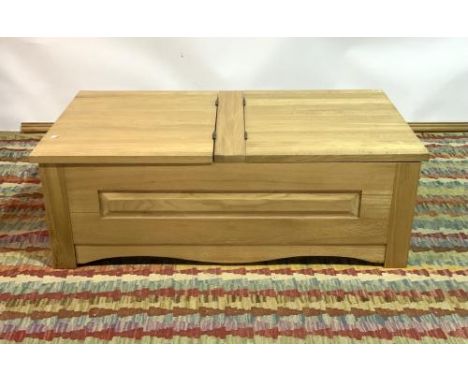 A MODERN OAK DOUBLE LIFT TOP TRUNK115cm wide; 40cm high