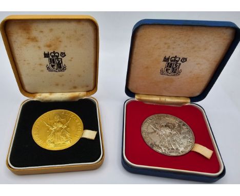 A Royal Mint 925 Silver 1977 Silver Jubilee Medal, depicting an enthroned portrait of the Queen, similar to the 1989 gold Sov