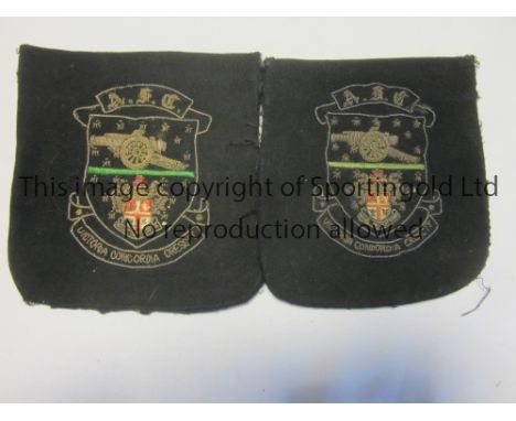 ARSENAL      Two blazer badge pockets.       Generally good