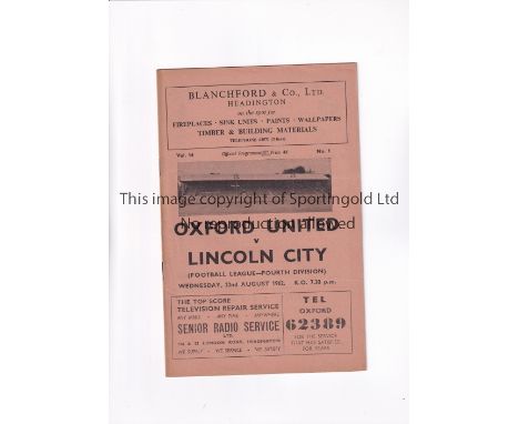 OXFORD UNITED V LINCOLN CITY 1962 / FIRST HOME LEAGUE MATCH        Programme for the first home League match for Oxford 22/8/