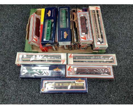 Approximately Twenty "OO" Gauge Outline British Rolling Stock Items, mostly coaches, boxed. Bachmann and Lima noted.