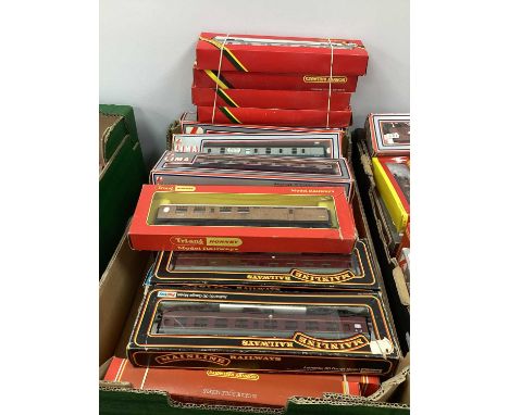 OO gauge coaches from Tri-ang, Mainline, Lima etc, boxed, approx. 25