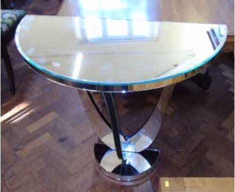 Modern mirrored glass console table. Condition reports are not available for the Interiors Sale.