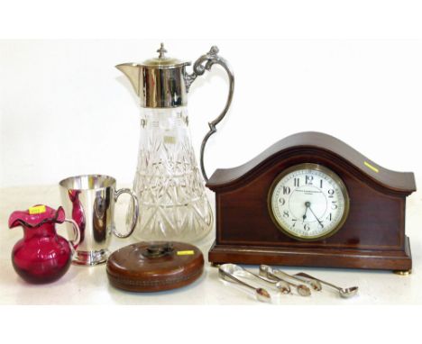 Edwardian mahogany and inlaid Manoah, Rhodes &amp; Sons, wine ewer, EPNS tankard, silver salt spoon, sugar tongs, plated tong