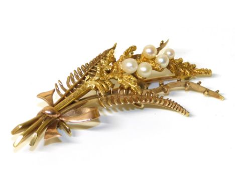 9ct gold and pearl set floral spray brooch Condition reports are not available for the Interiors Sale.