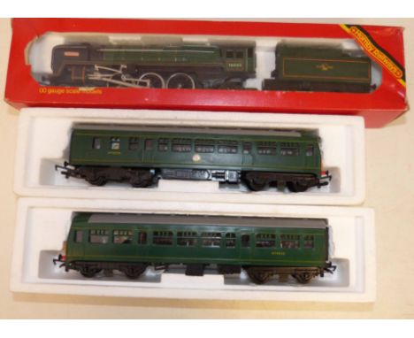Boxed Hornby (R.063) B.R. loco 'Britannia' and R.157 B.R. diesel power car. Condition reports are not available for the Inter