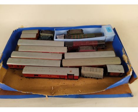 A boxed Hornby Dublo EDP12 passenger train Duchess of Montrose, including engine Duchess of Atholl (storage issues to box and