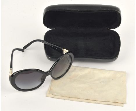 CHANEL boxed unworn ladies round black vintage sunglasses with real pearl detail at the sides in black velvet-lined leather c