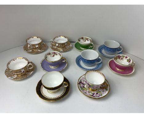 Collection of Tea Cups and Saucers 