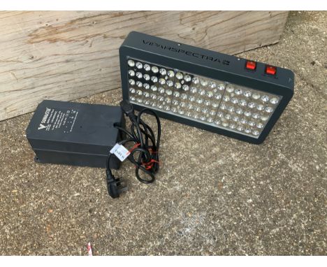 Vipar Spectra Lamp 