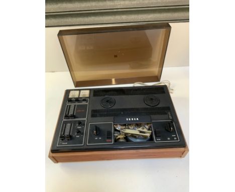 Tesla Reel to Reel Tape Recorder 