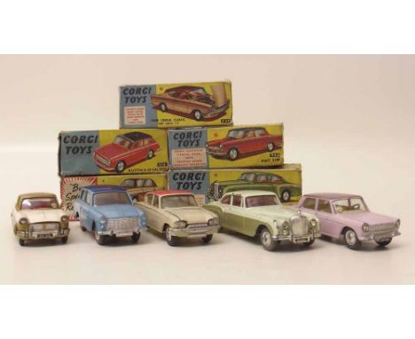 Corgi x 5 Boxed Models: 232,224,234,216 and 231 Condition report: see terms and conditions.