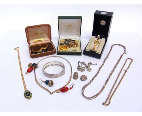 A COLLECTION OF JEWELLERY  including a silver hinged bangle; a paste Naval Crown brooch; an enamel RAF Sweetheart brooch; a t