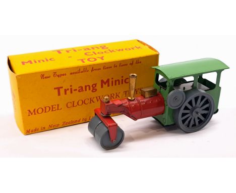 New Zealand Triang Minic Stream Roller 33M, tinplate, clockwork, green and red, within Good Plus box, some spidering to paint