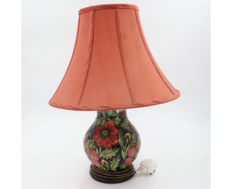Shirley Hayes for Moorcroft, a table lamp in the Pheasants Eye pattern, with shade, overall H: 55 cm. UK P&amp;P Group 3 (£30