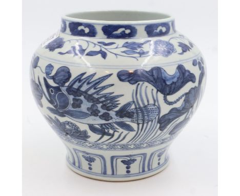 Large Chinese bulbous vessel, the body decorated with fish and foliage, six-character Kangxi mark to the base, H: 26 cm. Not 