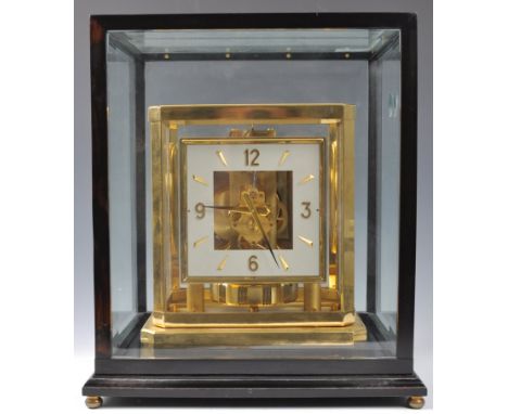 Jaeger Lecoultre - Atmos - An original vintage Mid 20th Century iconic atmos bracket mantel clock Ser No. 125053. Raised on a
