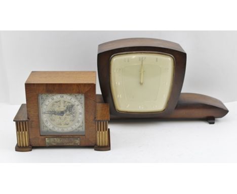 A "ROTHERAM" MID-20TH CENTURY MAHOGANY CASED MANTEL CLOCK of Art Deco design, having silvered chapter ring with Roman numeral