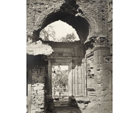 KASHMIRCOLE (HENRY HARDY) Illustrations of Ancient Buildings in Kashmir. Prepared under the Authority of the Secretary of Sta