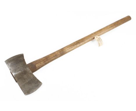 A 5lbs double bitted axe G 
