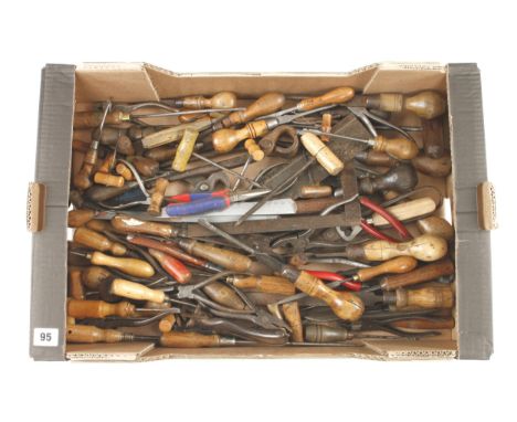 A box of tools G 