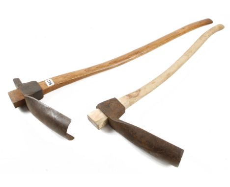 Two gutter adze, light rust G 