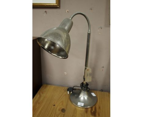 A RETRO STYLE OFFICE LAMP