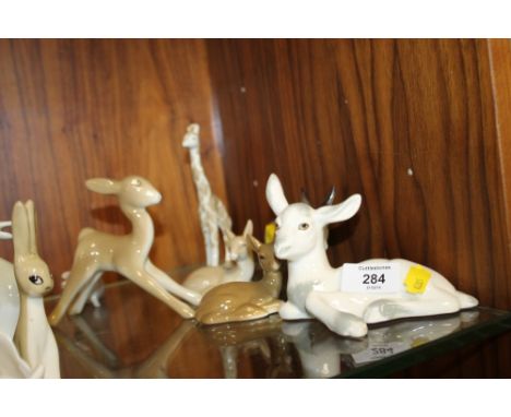A SELECTION OF 1960S ERA MIDWINTER CERAMIC ANIMAL FIGURES (7)