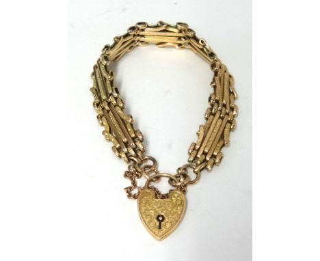 A 9ct gold gate bracelet, approx 19.20gms.
