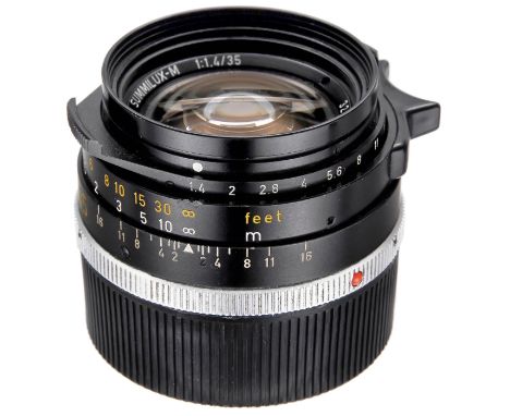 Summilux M 1,4/35 mm, um 1983  Leitz, Canada. Nr. 3282319, nur bei Punktlicht sichtbar: Frontlinse mit sehr schwachen Putzspu