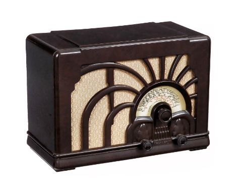 Radio Técalémit Super 54, um 1935  Técalémit Radio, Paris. 5-Röhren-Empfänger, Kurzwelle, Langwelle und Mittelwelle, Netzbetr