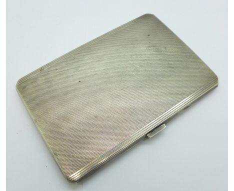 A silver cigarette case, Goldsmiths &amp; Silversmiths, 206g, 12.5cm x 8.5cm 