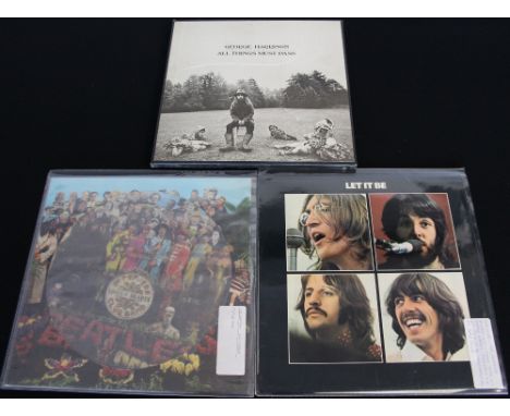 BEATLES AND RELATED - Nice pack of 3 x LPs, an LP box set, 1 x 7" and a flexi including rare export pressings. Titles are Abb