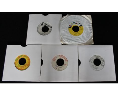 ROOTS/DUB REGGAE - ORIGINAL PRESSINGS - A killer pack of 5 x rare 7" releases. Titles are F. Paul - Right Time (Freedom Sound
