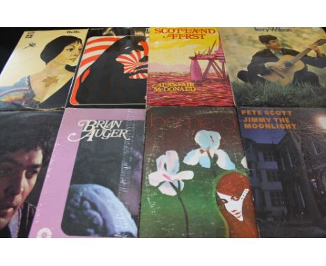 FOLK/JAZZ - Varied and interesting collection of around 70 x LPs with rarities. Artists/titles include Belle Gonzalez - Belle