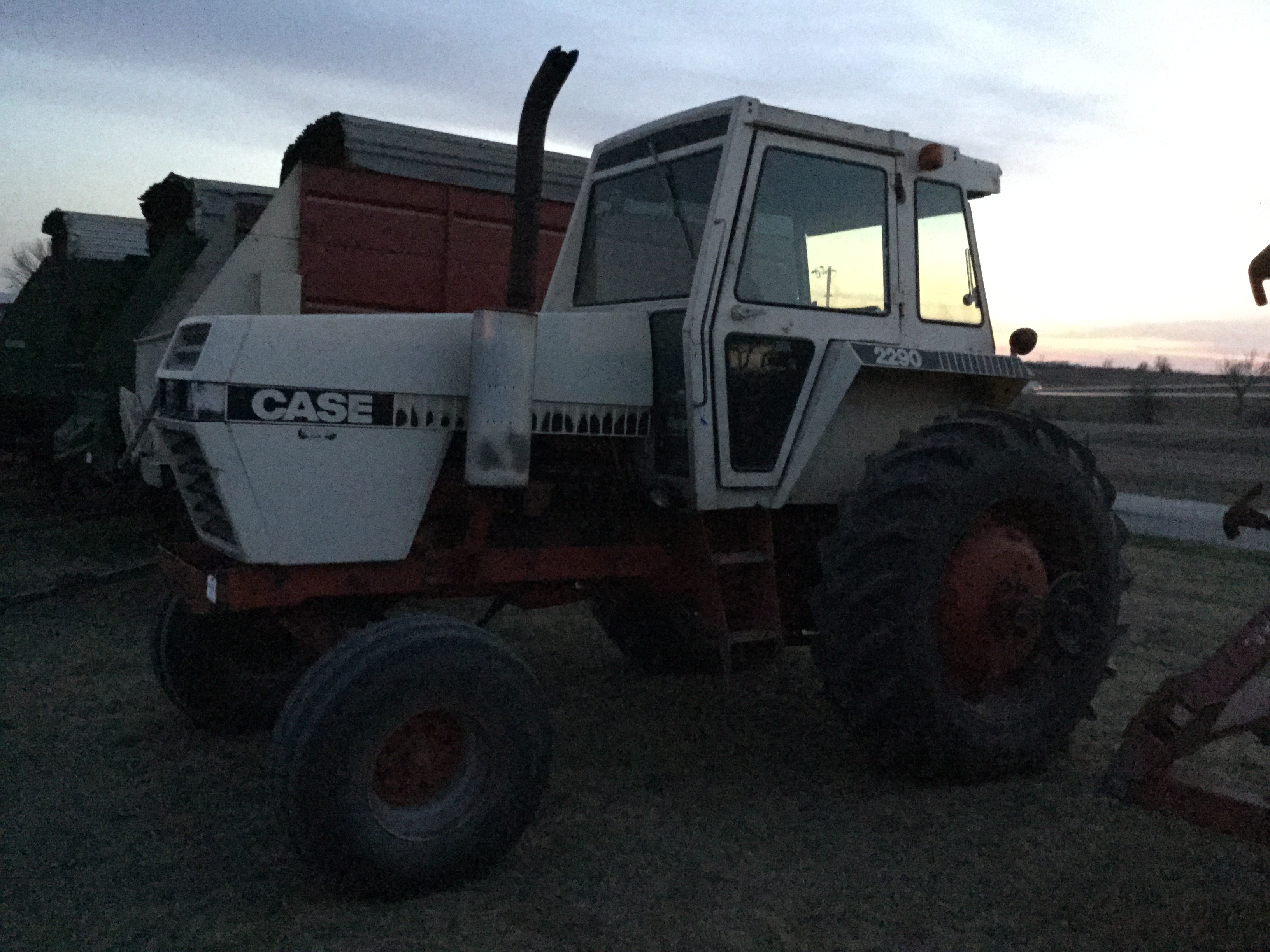 JI Case 2290, Approx. 10000 Hrs, Cab A/C/Heat, Duals