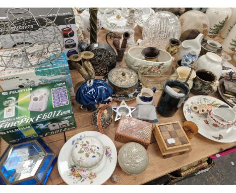 TWO BOXES OF VARIOUS CAMERAS, A, AN OIL LAMP, A GLASS LAMP AND SHADE, BOXES TOGETHER WITH MISCELLANEOUS CERAMICS