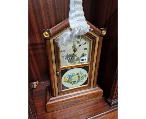 A AMERICAN MANTEL CLOCK 