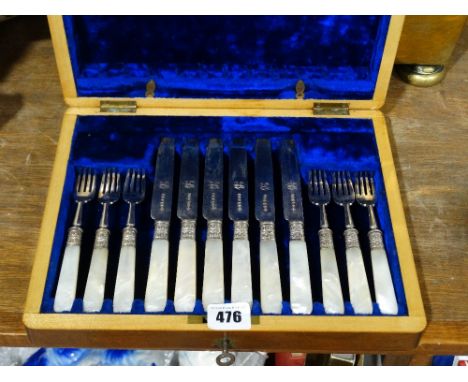     A Twelve Piece Mother Of Pearl Handled Fruit Knife &amp; Fork Part Set              