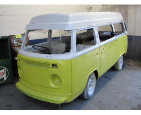 Our vendor states that this is an original Devon Moonraker. The bodywork has been repaired and repainted. The original engine