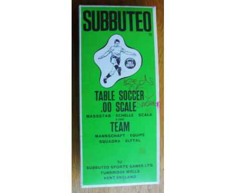 VINTAGE BOXED SUBBUTEO LEEDS UNITED PLAYERS X 10&nbsp;
Writing on box. Players in good condition. One missing.