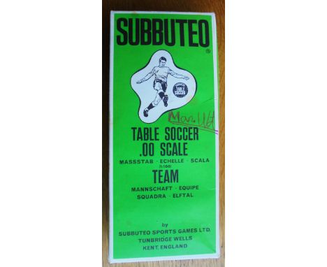 VINTAGE BOXED SUBBUTEO MANCHESTER UNITED PLAYERS X 11
Writing on box. Players in good condition.&nbsp;