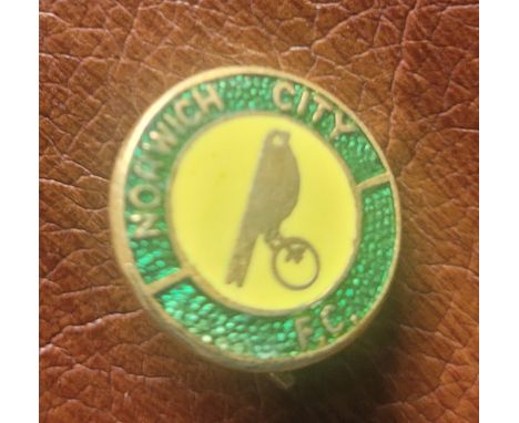 VINTAGE NORWICH CITY BADGE
Ref KW